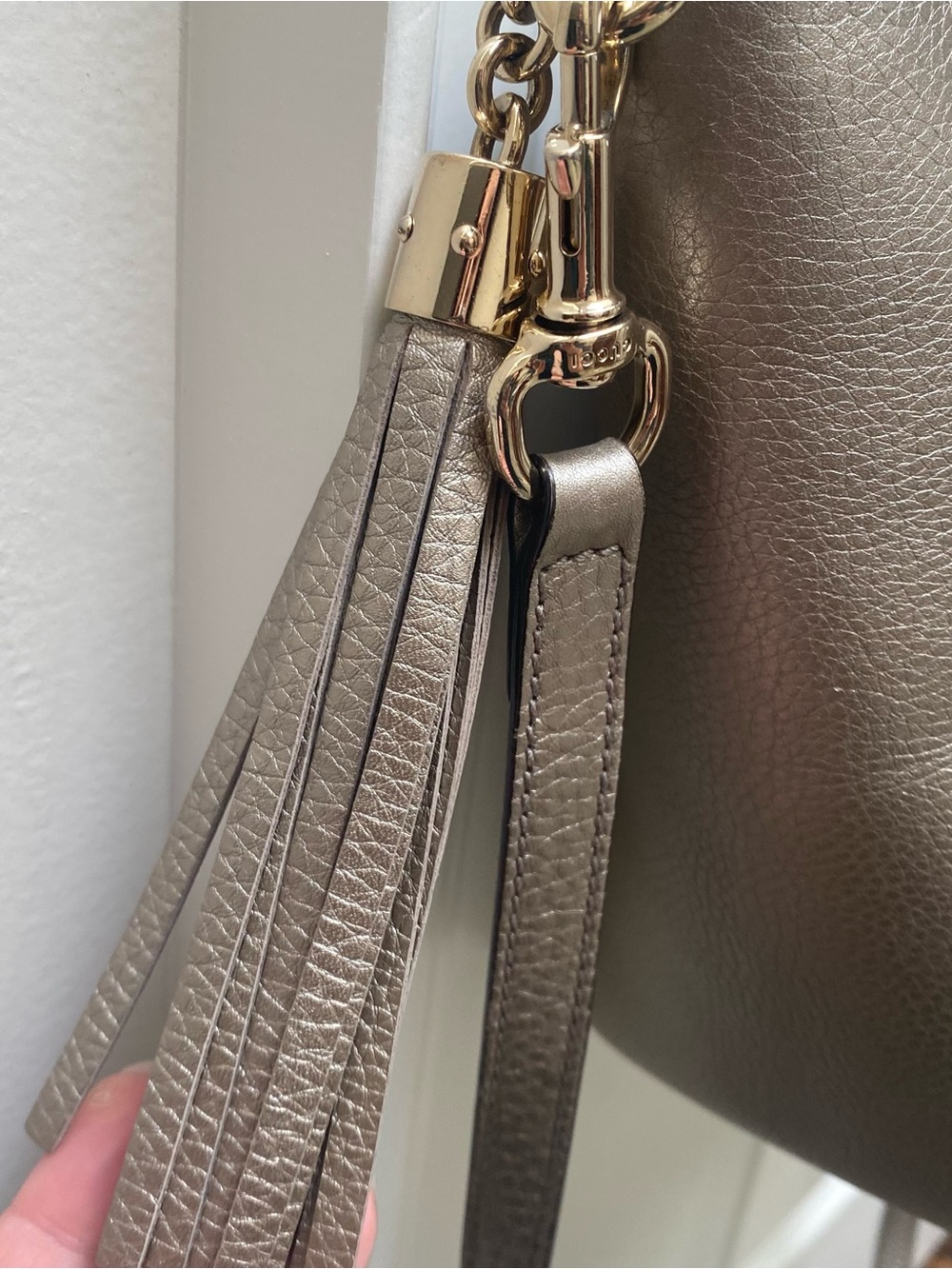 Gucci Metallic Pewter Soho Cellarius Leather Tote Bag Crossbody - Picture 6 of 12